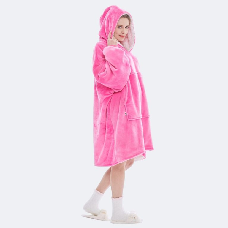 hoodie-hot-pink-lifestyle-2-blauw