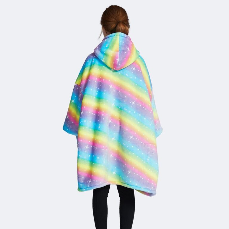 hoodie-kids-regenboog-1-lifestyle-1-blauw