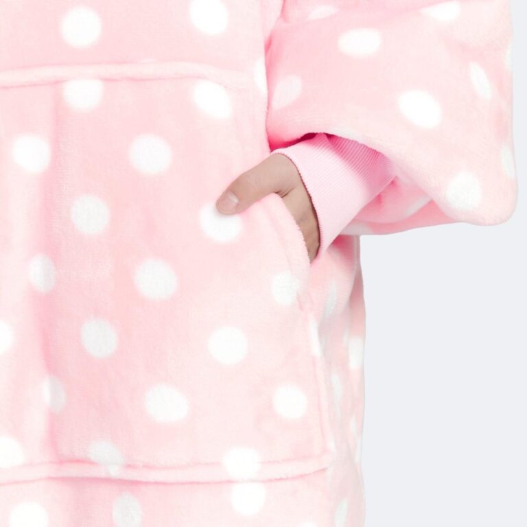 hoodie-kids-roze-stip-lifestyle-2-blauw
