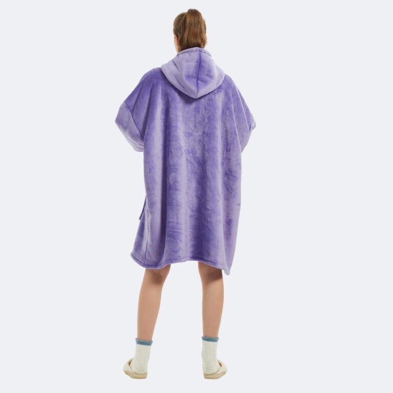 hoodie-paars-lifestyle-2-blauw
