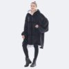 hoodie-zwart-lifestyle-2-blauw